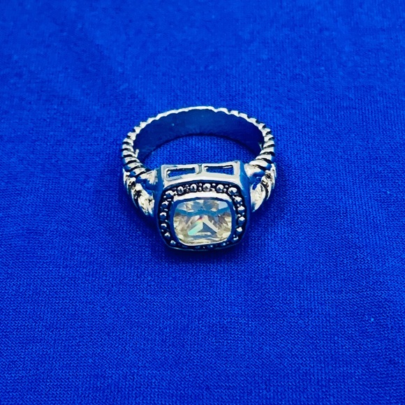 New. Rings - Picture 3 of 3